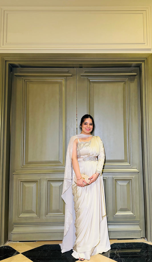 CHIC IVORY DRAPE